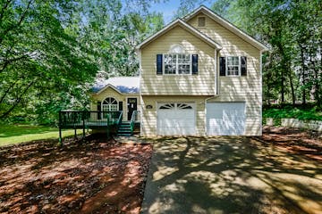 100 Woodcrest Way McDonough, GA 30253